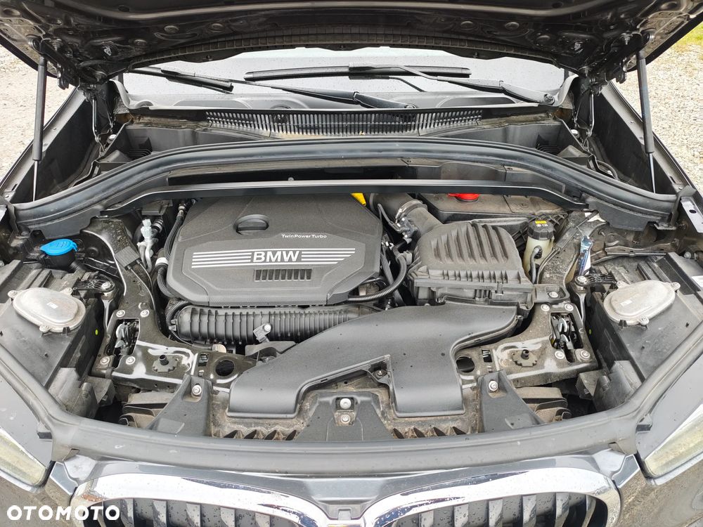 BMW X1 sDrive20i Advantage - 17