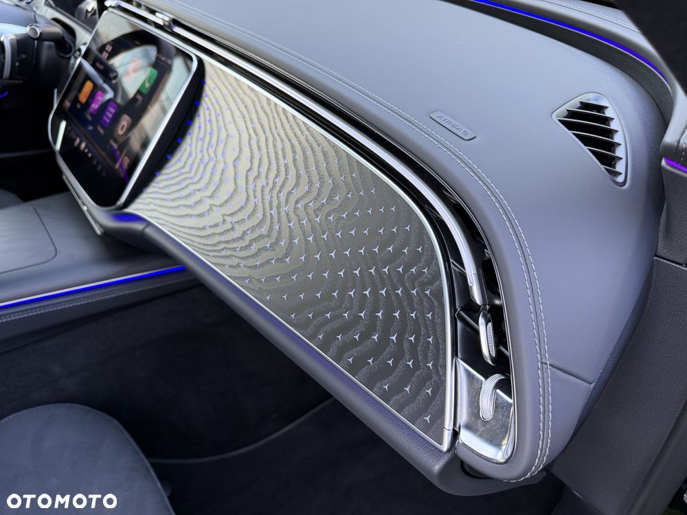 Mercedes-Benz Klasa E 220 d mHEV 4-Matic AMG 9G-Tronic - 19