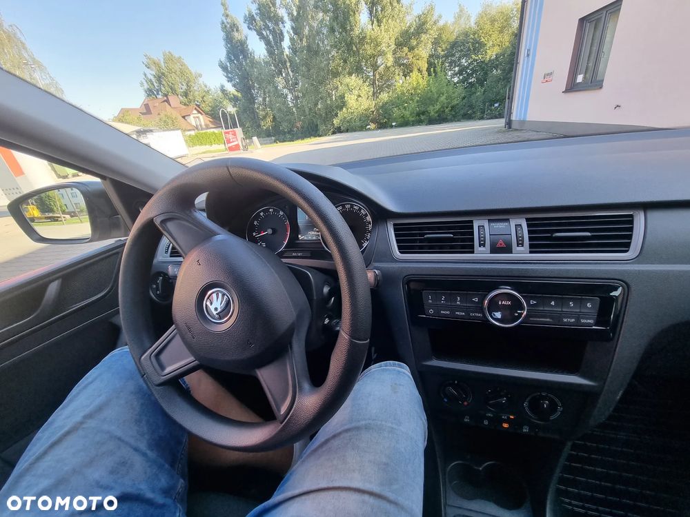 Skoda RAPID 1.2 TSI Ambition - 22