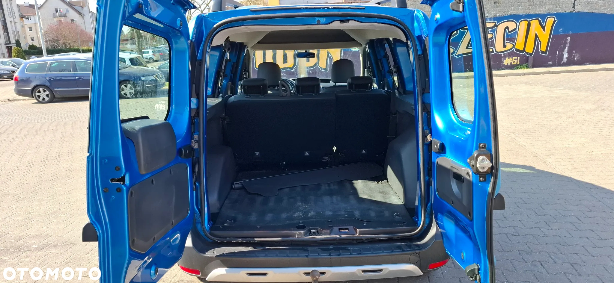 Dacia Dokker TCe 115 Stepway Celebration - 9