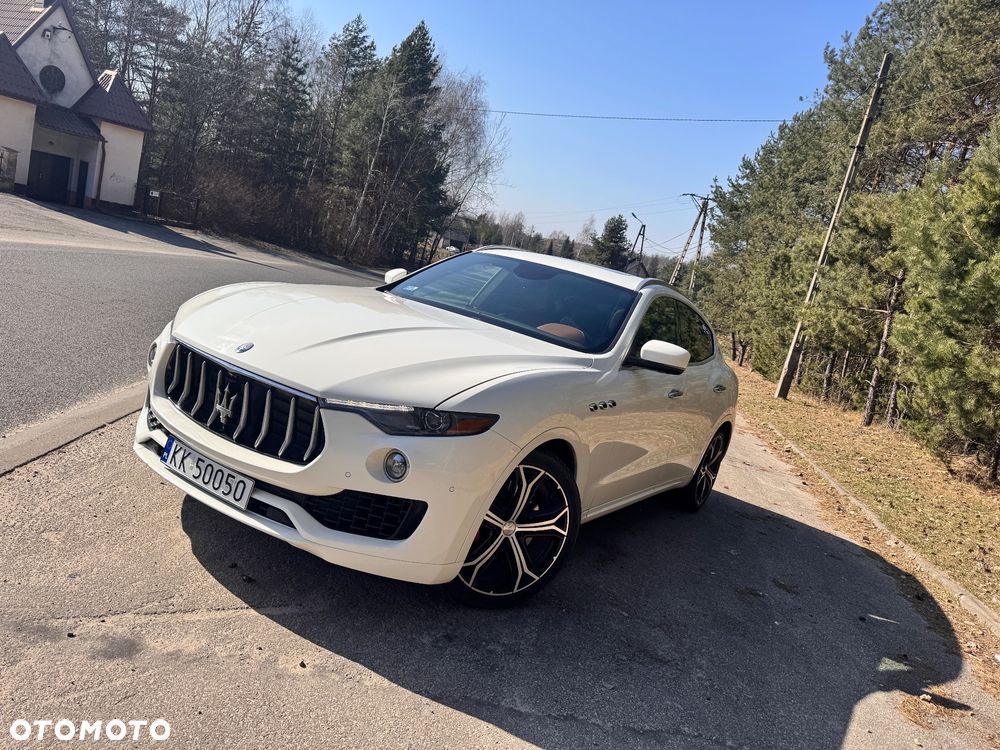 Maserati Levante S - 2