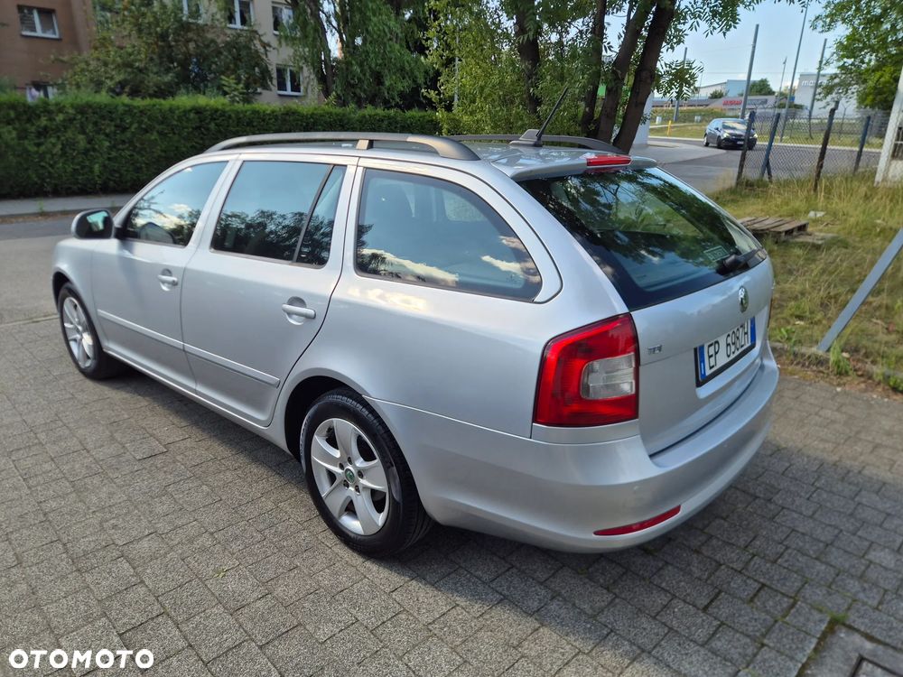 Skoda Octavia 1.6 TDI Ambiente - 5
