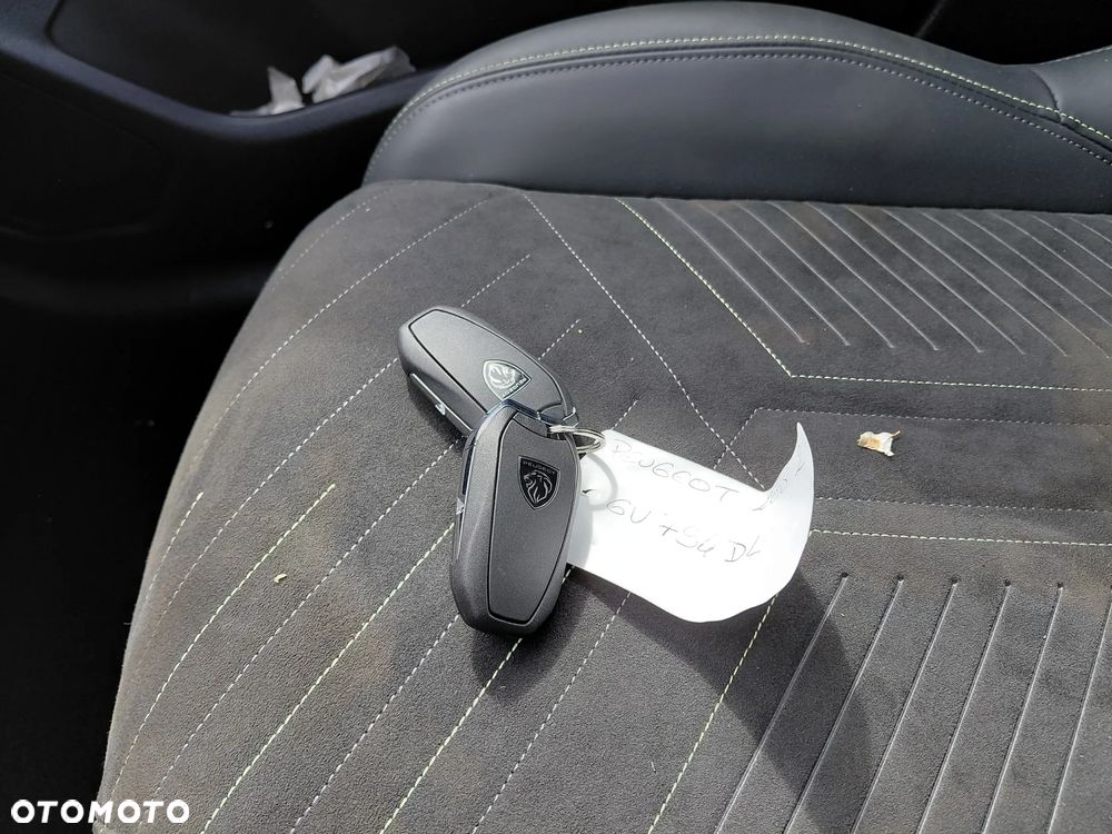 Peugeot 208 Hybrid 136 e-DSC6 GT - 23