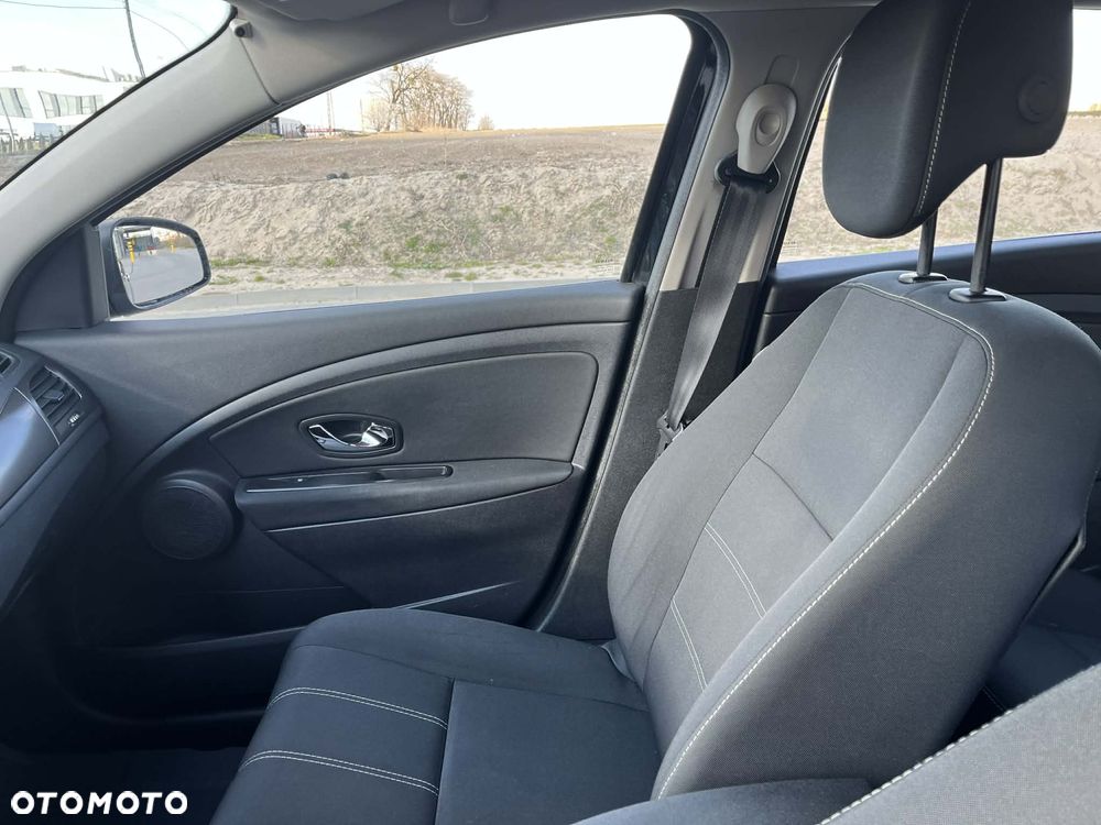 Renault Megane 1.5 dCi Life - 14