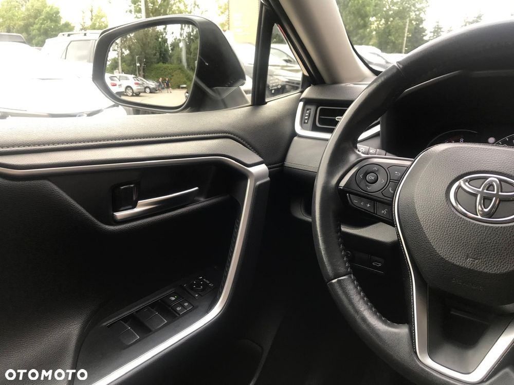 Toyota RAV4 2.0 Comfort 4x4 - 24