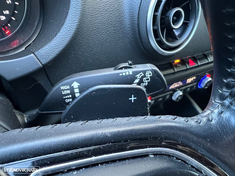 Audi A3 Sportback 2.0 TDI S-line S tronic 119g - 43