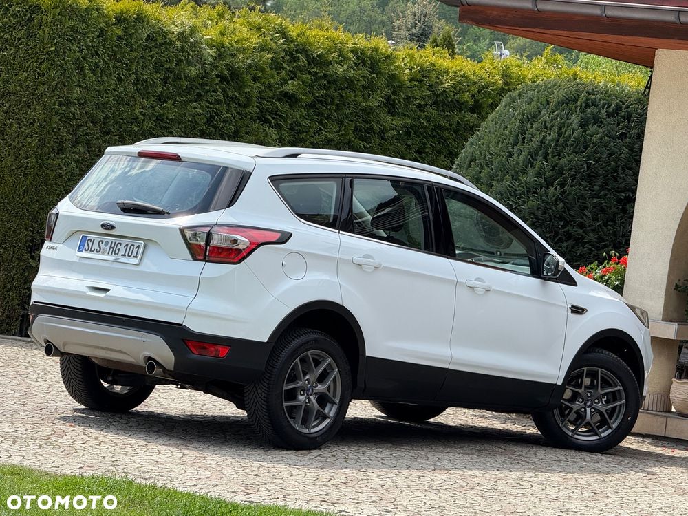 Ford Kuga 2.0 TDCi 4x4 Titanium - 10