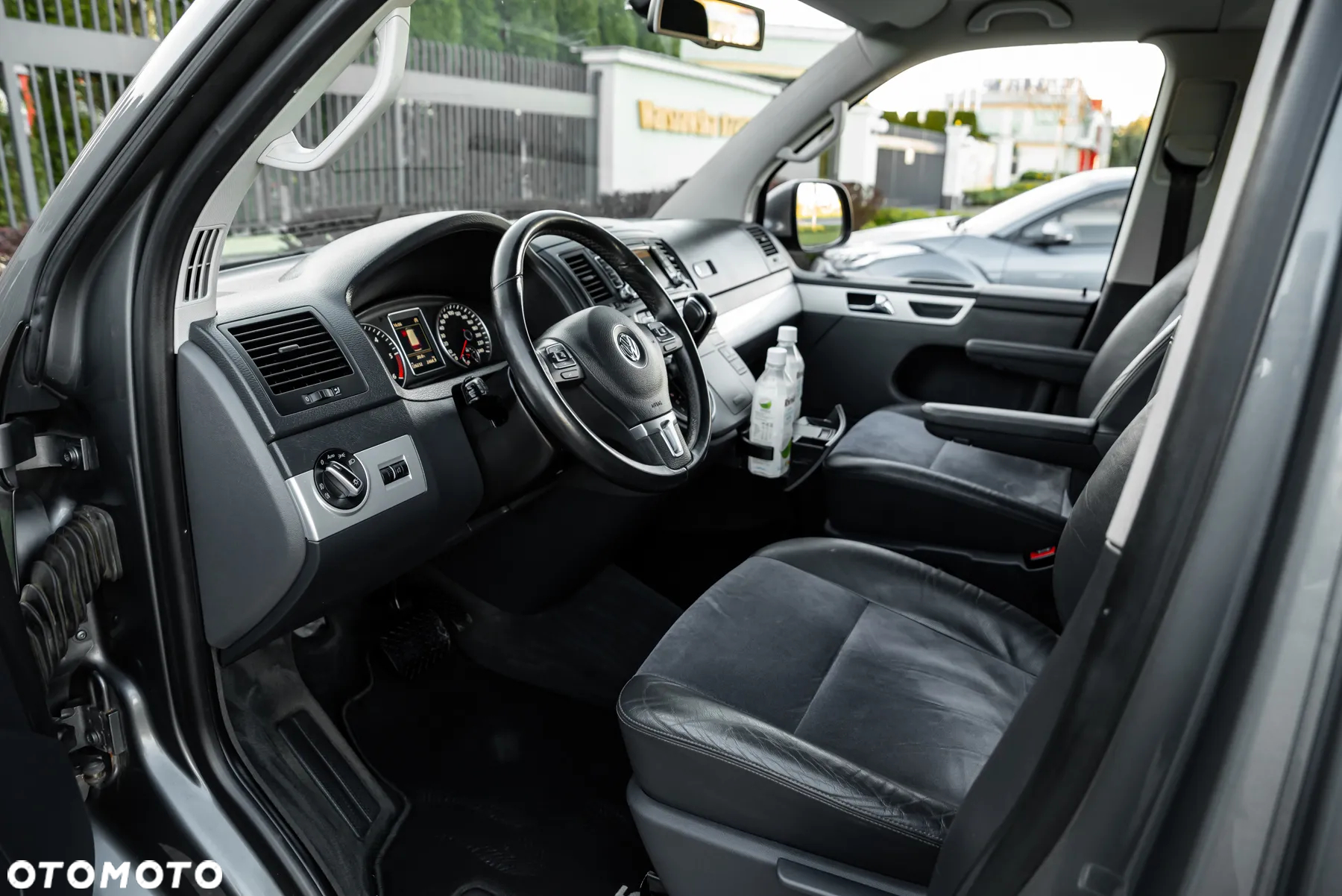 Volkswagen Multivan - 6