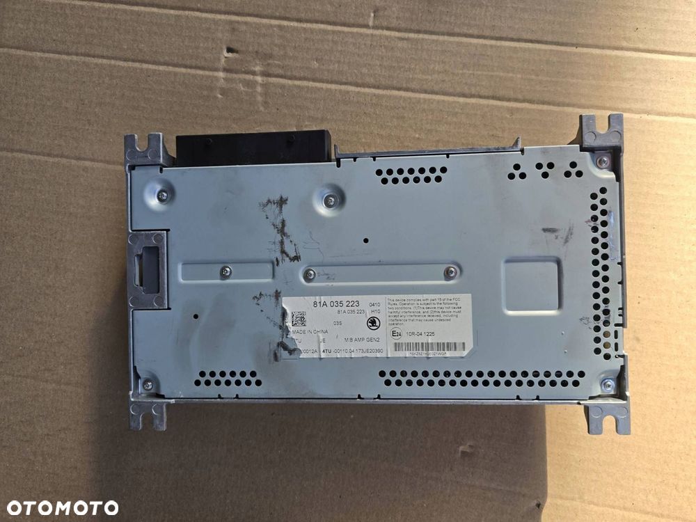 wzmacniacz 81a035223 skoda octavia superb - 2