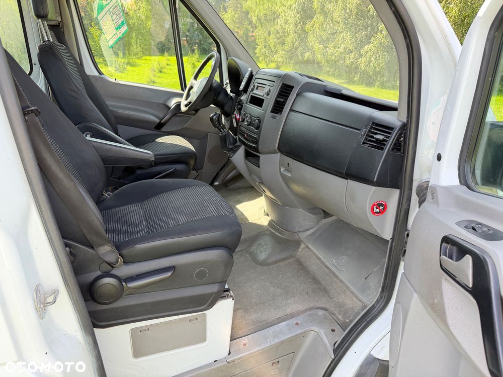 Mercedes-Benz Sprinter - 4