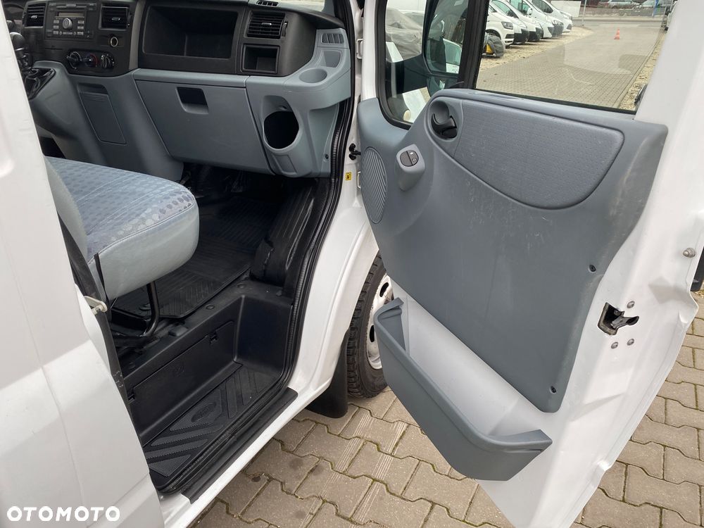 Ford TRANSIT - 14