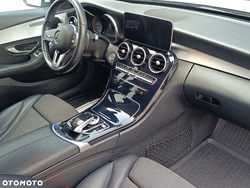 Mercedes-Benz Klasa C 2019