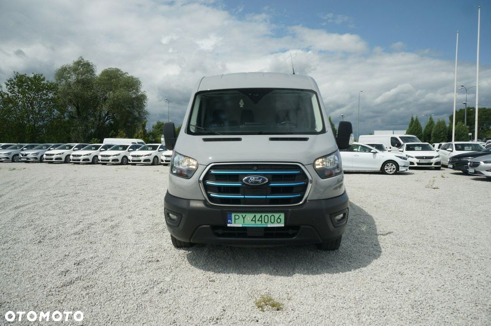 Ford Transit - 4