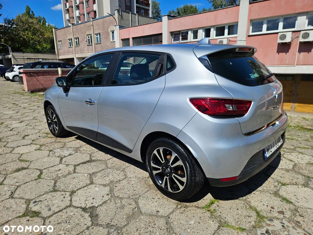 Renault Clio - 2