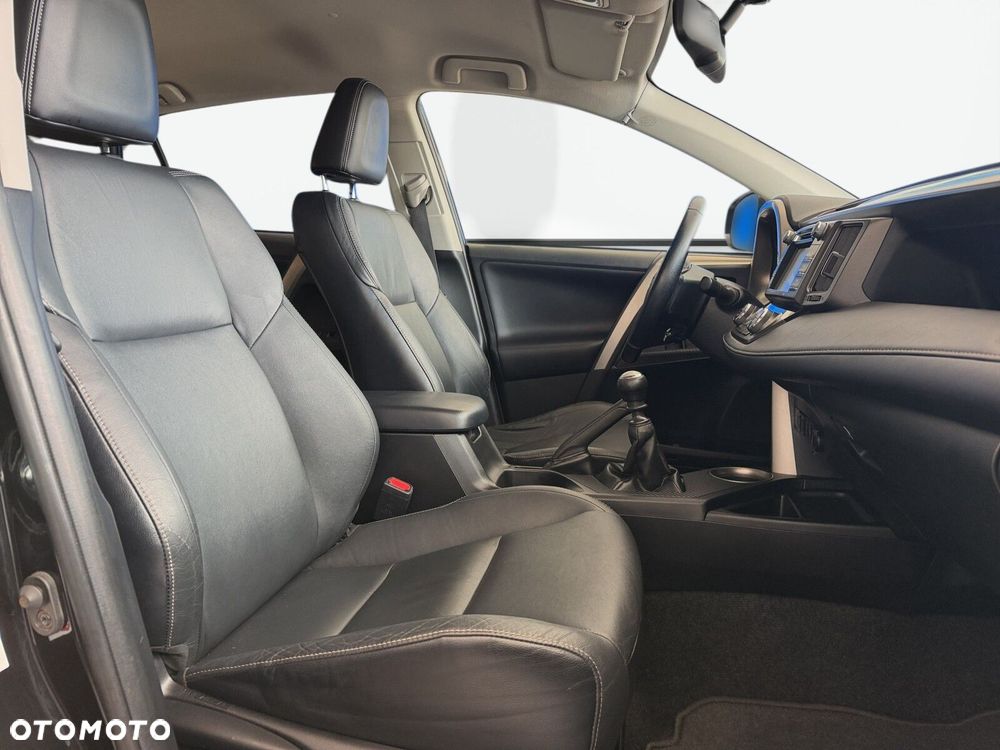 Toyota RAV4 - 19