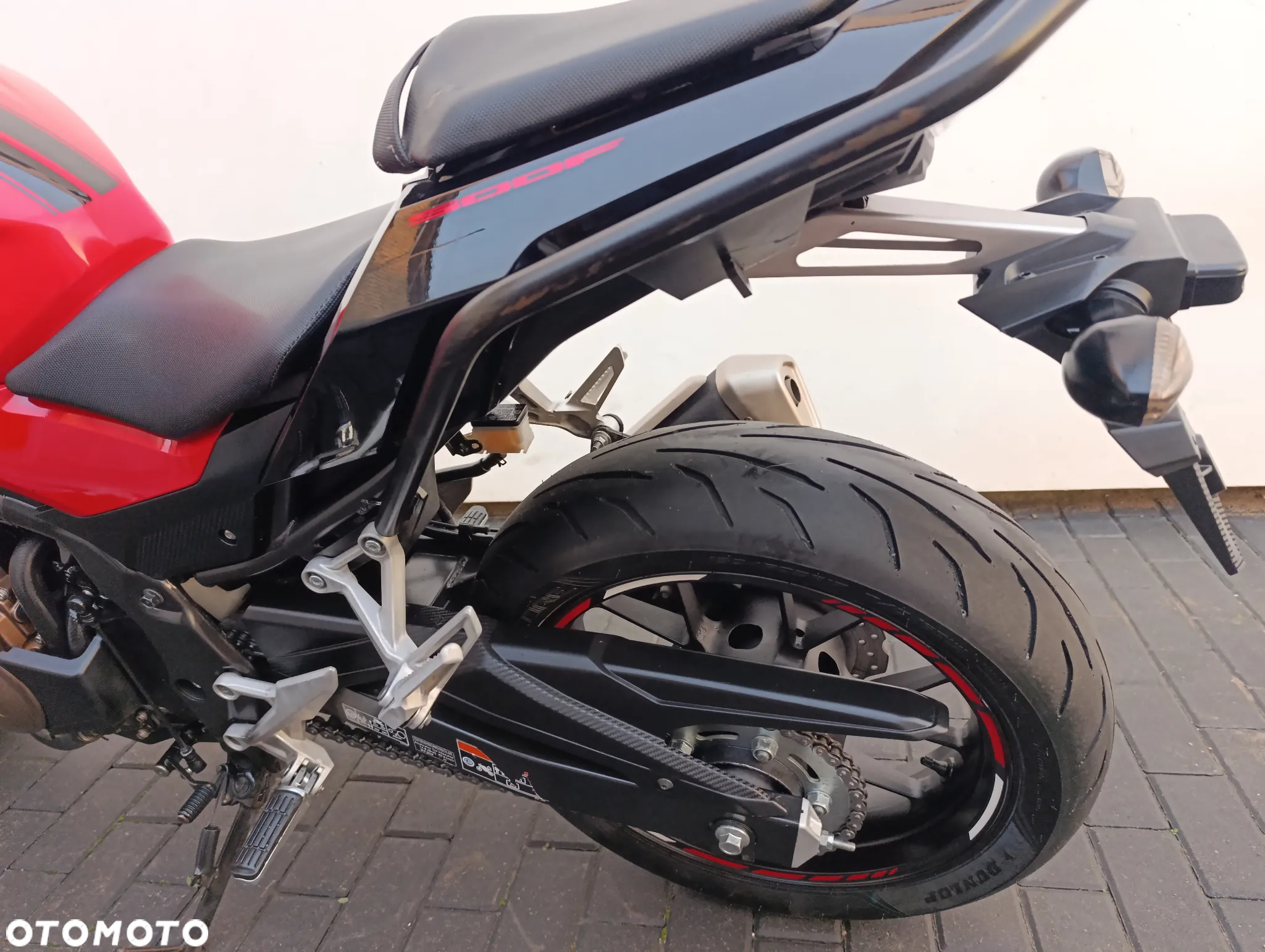 Honda CB - 16