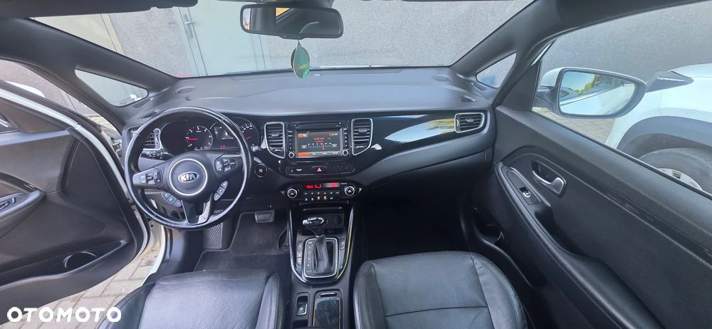 Kia Carens 1.7 CRDi 141 ISG Spirit - 35