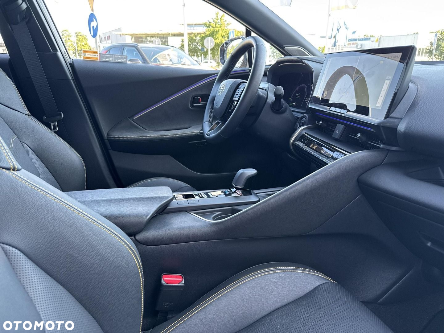 Toyota C-HR 2.0 Hybrid Dynamic Force Executive Premiere Edition - 9