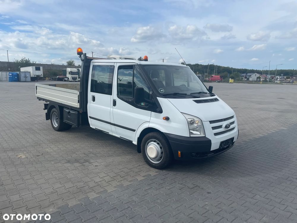Ford TRANZIT DOKA - 1