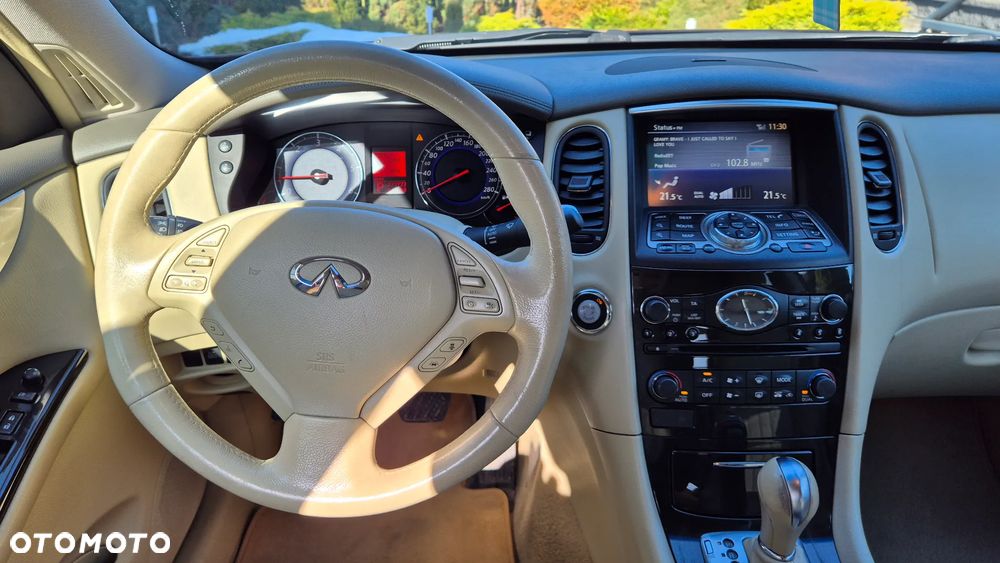 Infiniti EX EX30d GT Premium - 8