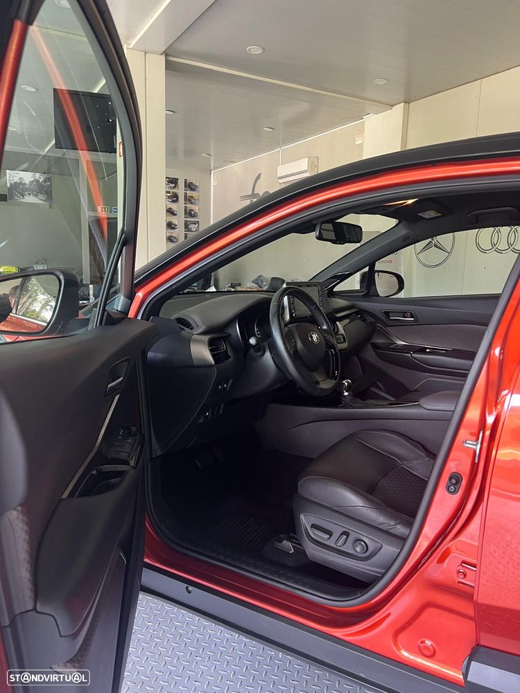 Toyota C-HR 2.0 Hybrid Premier Edition - 8