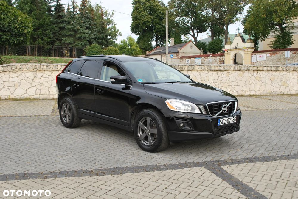 Volvo XC 60 2.4D AWD Summum - 11