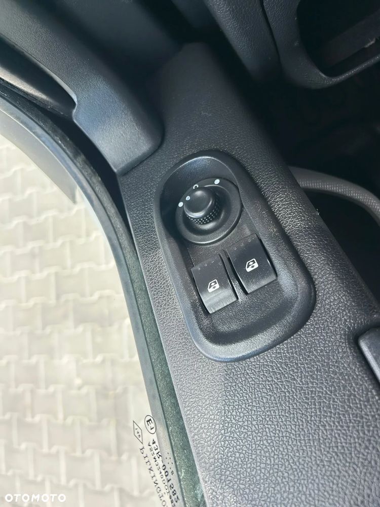 Renault Master 2.3 DCI 165KM Kontener 9 palet + winda 750kg + drzwi boczne **NA BLIŹNIAKACH**Klima**Mascott** - 16