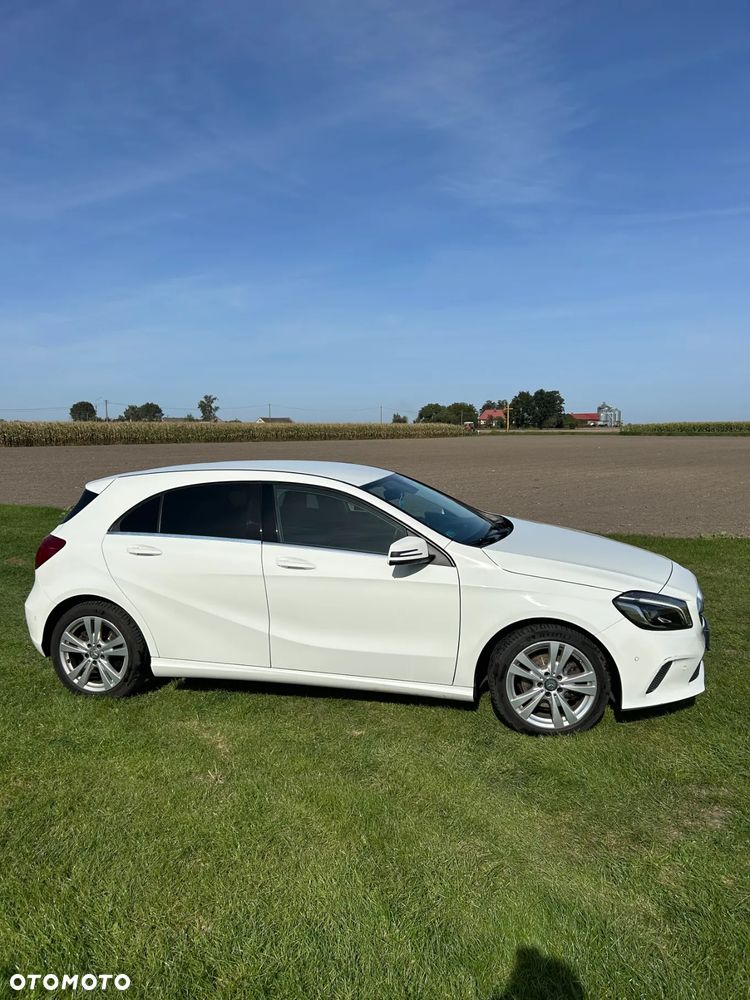 Mercedes-Benz Klasa A 180 7G-DCT Urban - 6
