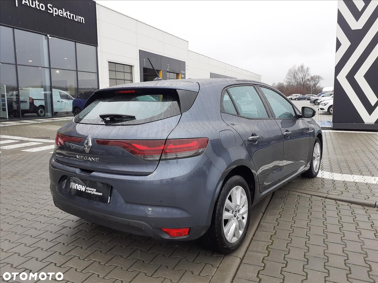 Renault Megane 1.5 Blue dCi Zen EDC - 3