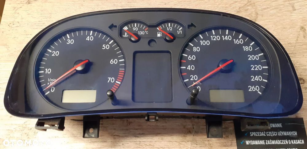 LICZNIK VOLKSWAGEN GOLF IV 1.6 BENZYNA - 1