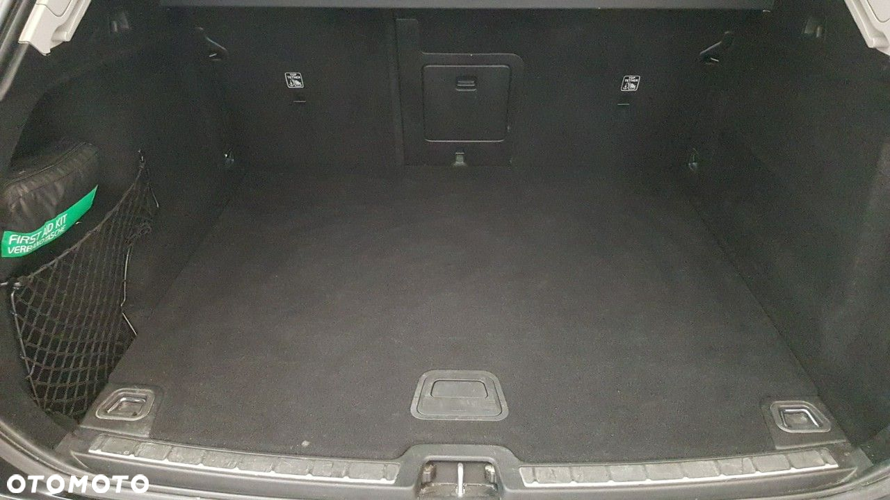 Volvo XC 60 - 22