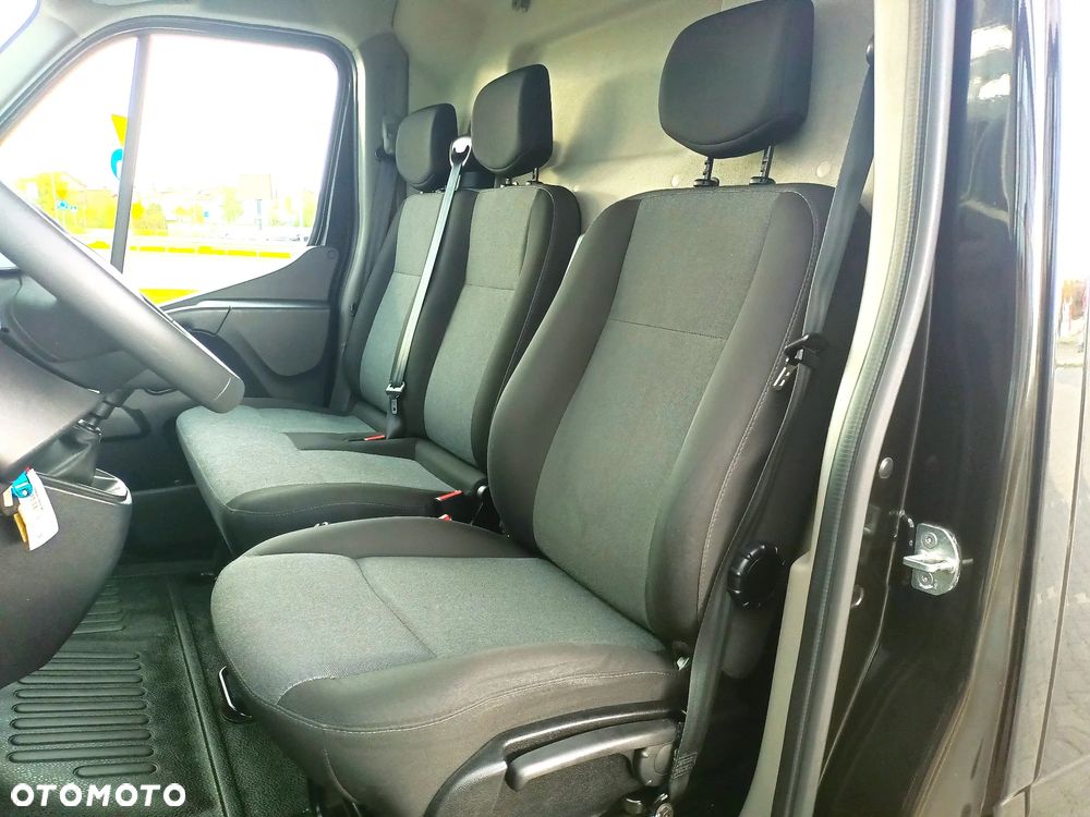 Renault MASTER L3H2 KOLOR METALIC 2022/2023 - 24