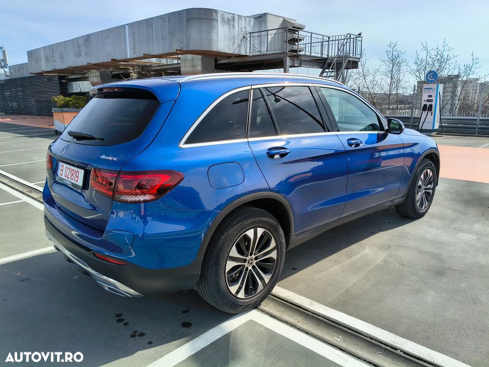 Mercedes-Benz GLC 300 e 4MATIC - 2