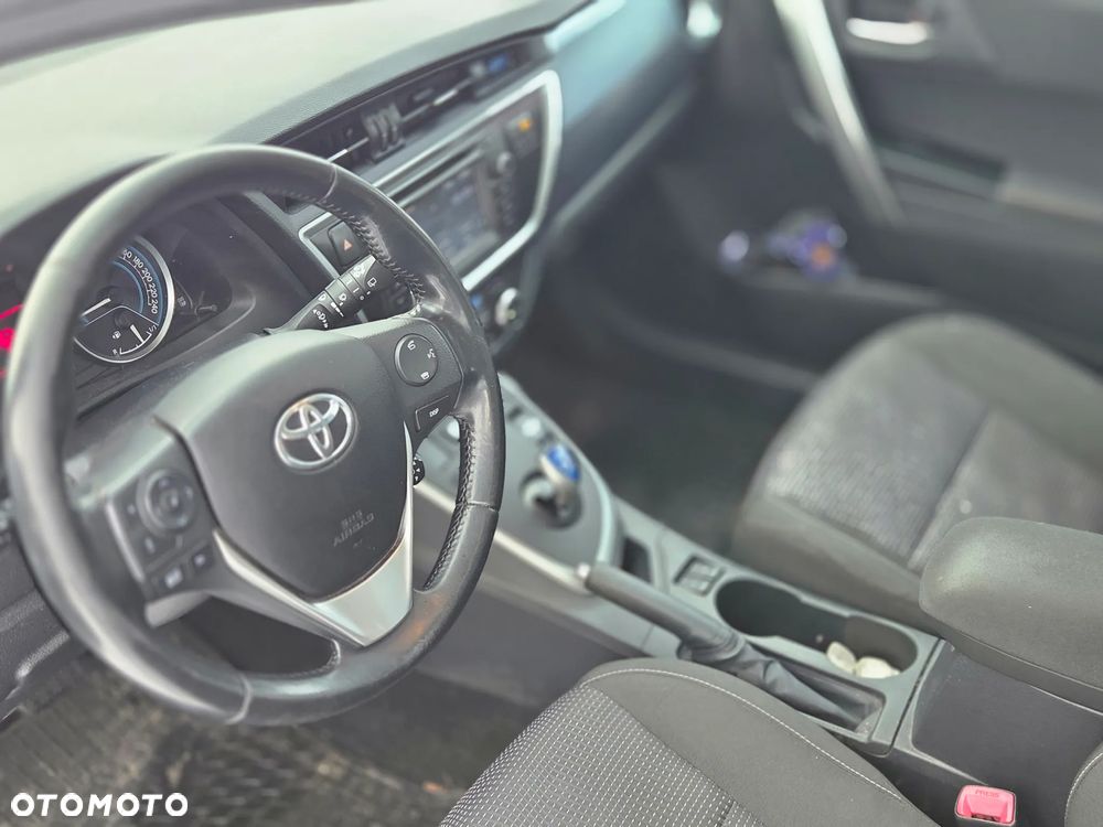 Toyota Auris 1.8 HSD Luna - 5