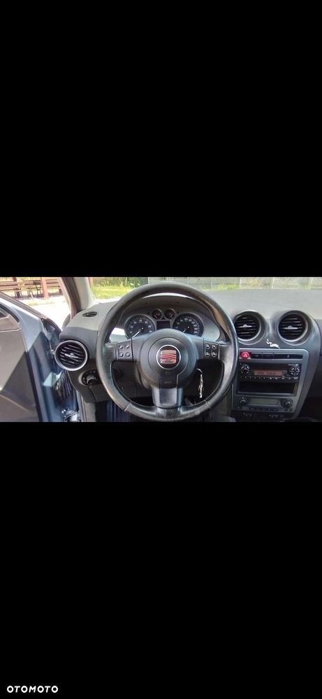 Seat Ibiza 1.4 16V 100 Sport - 13