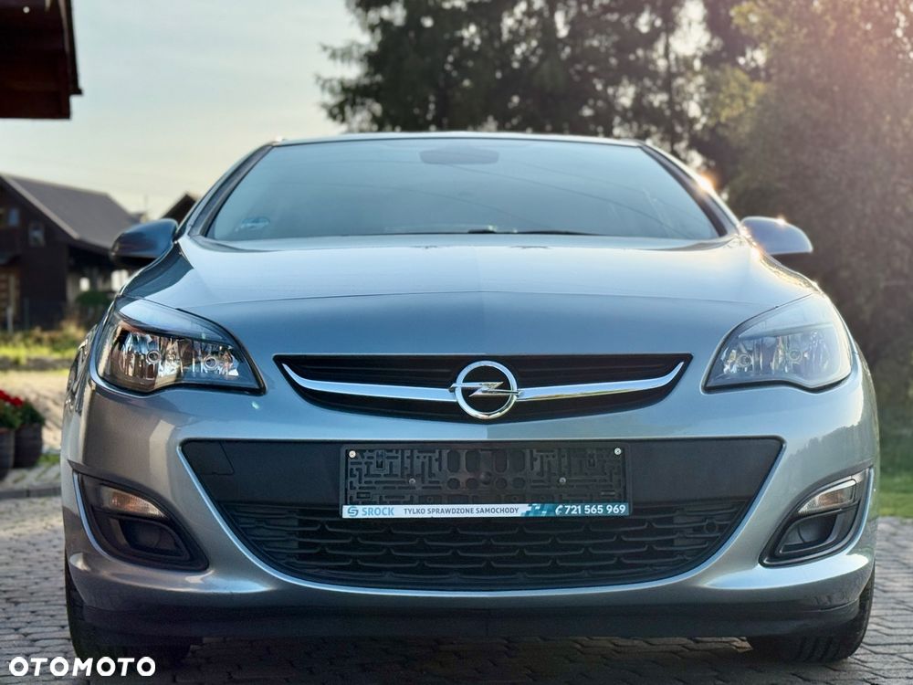Opel Astra 1.7 CDTI DPF ecoFLEX Start/Stop Exklusiv - 2