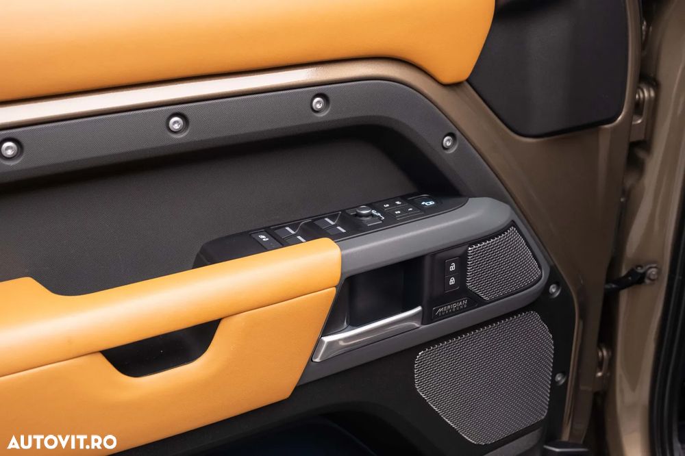Land Rover Defender 110 3.0 D300 MHEV X-Dynamic HSE - 35