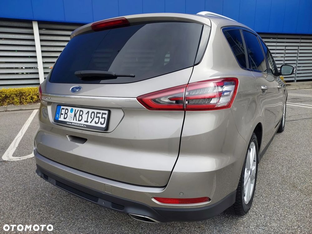 Ford S-Max 2.0 TDCi Titanium PowerShift - 7
