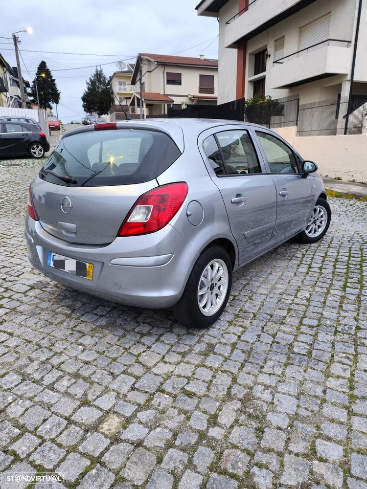 Opel Corsa - 4