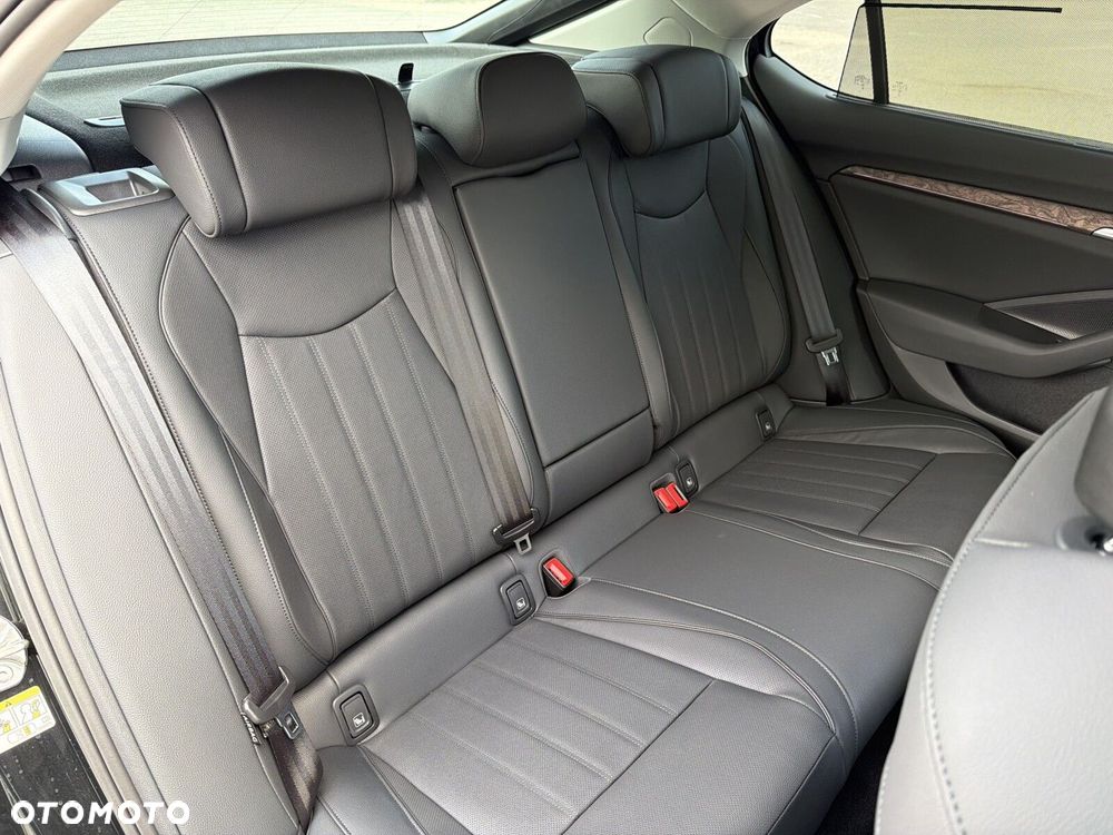 Skoda Superb 2.0 TDI SCR 4x4 L&K DSG - 22