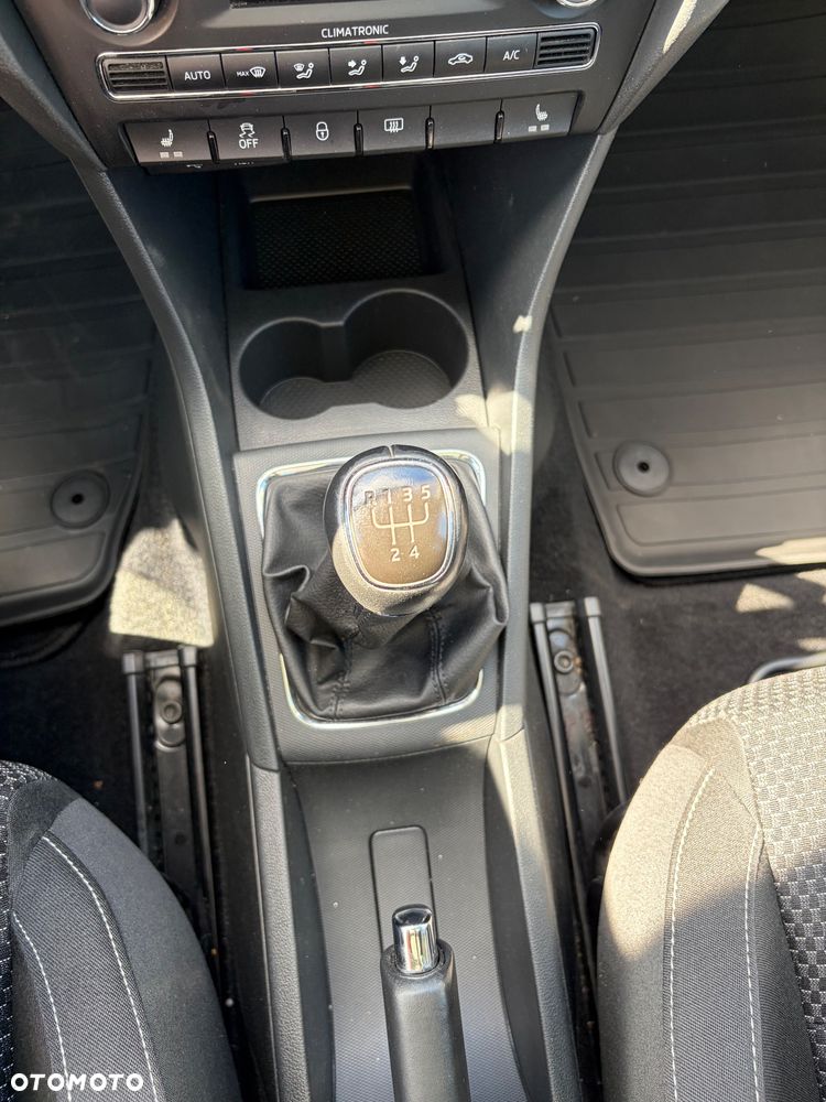 Skoda RAPID 1.2 TSI Cool Edition - 16