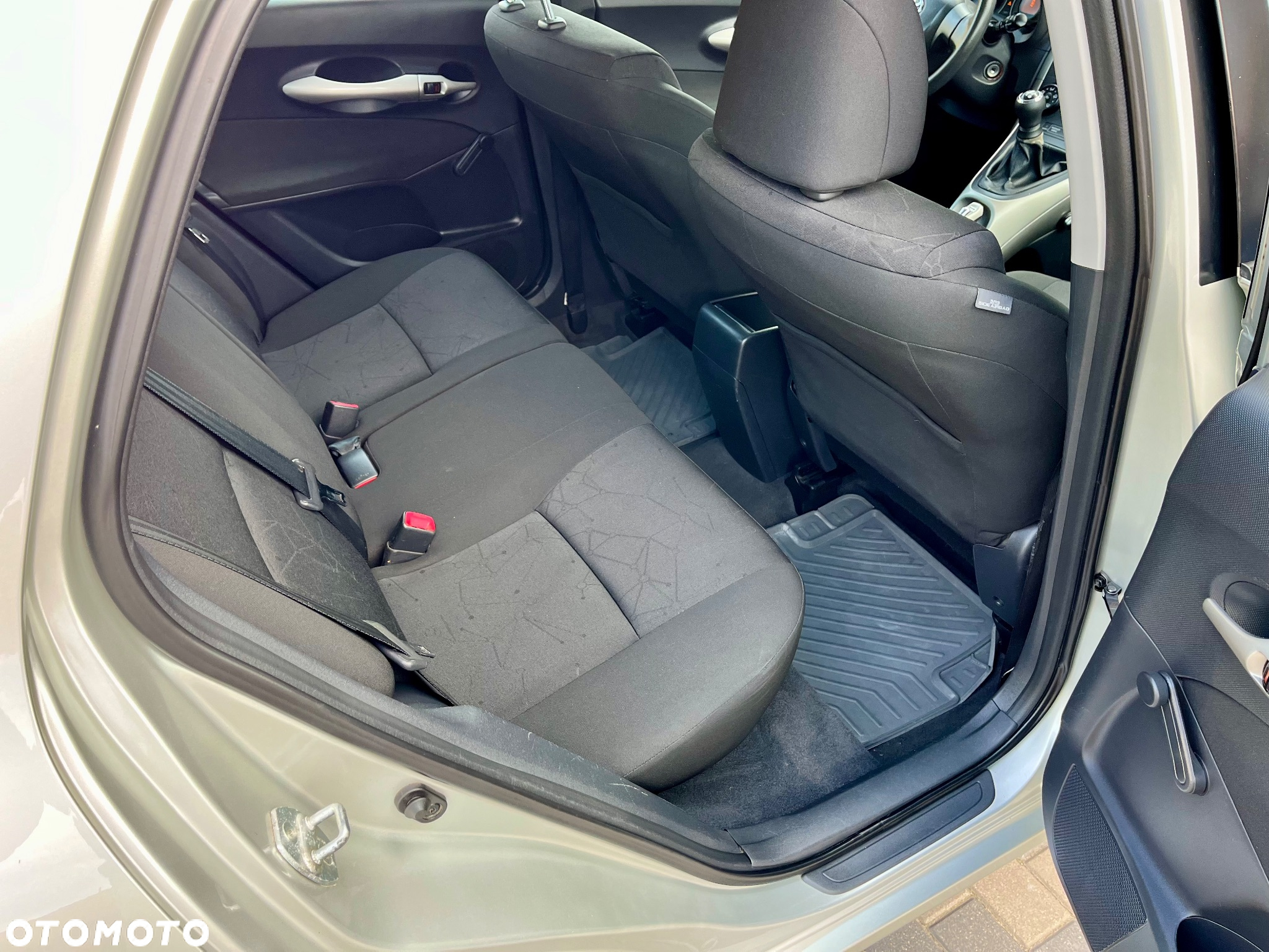Toyota Auris 1.4 VVT-i Terra - 13