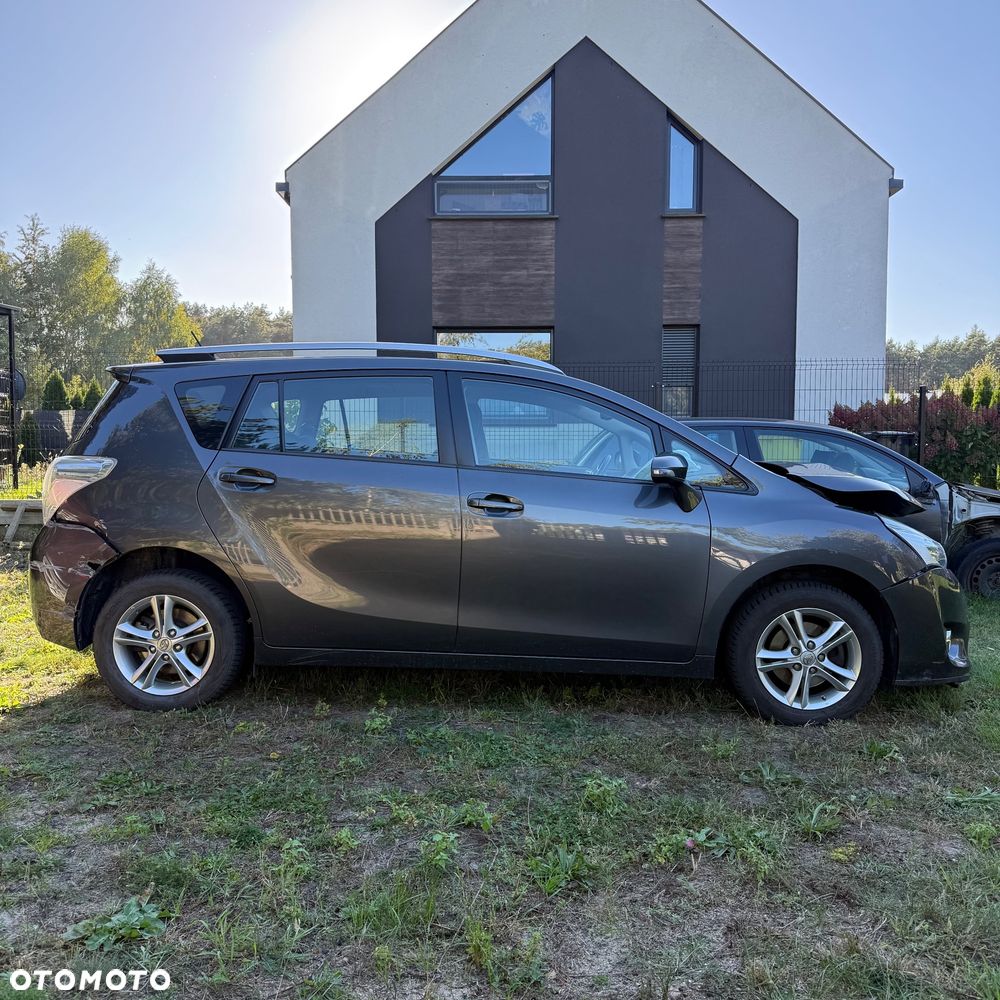 Toyota Verso 1.8 Premium 7os - 5