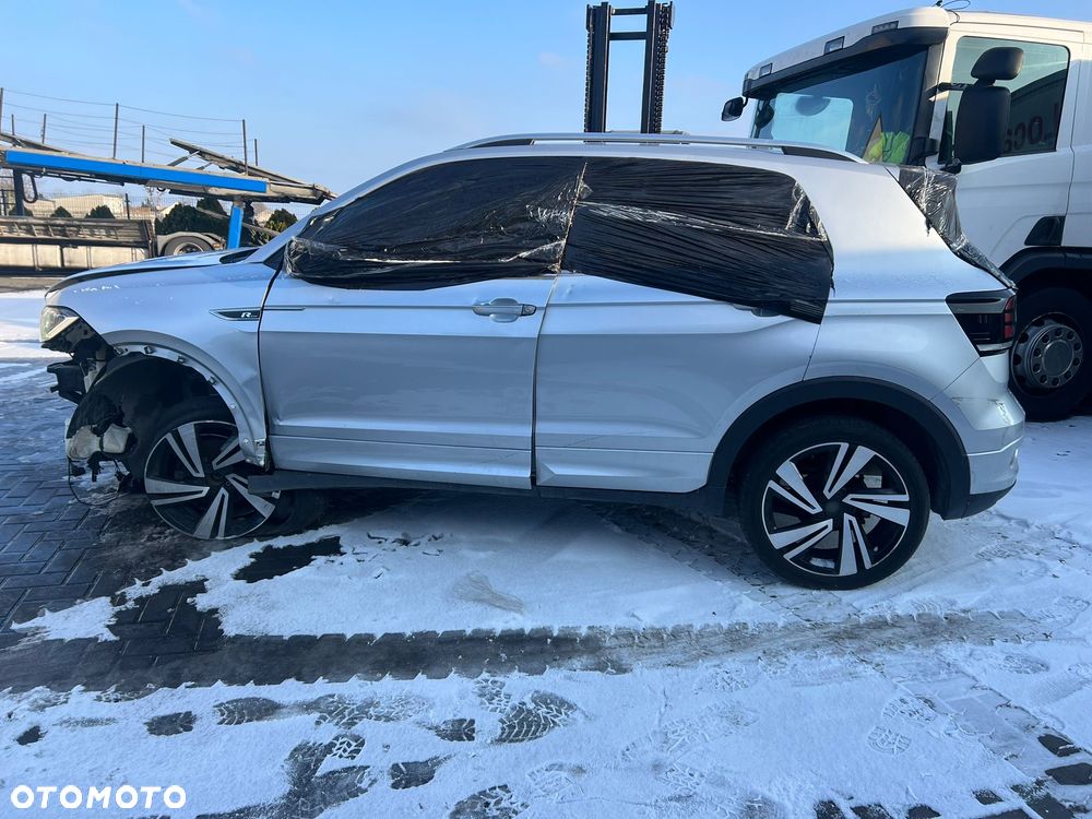 Volkswagen T-Cross - 3