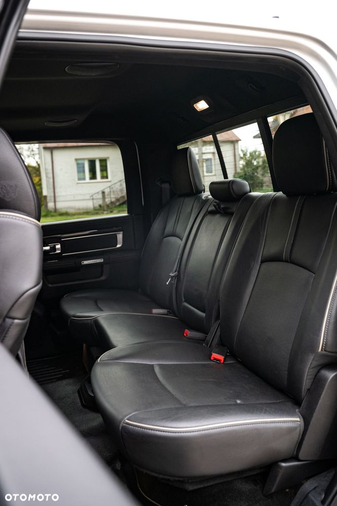Dodge RAM 5.7 4x4 - 20