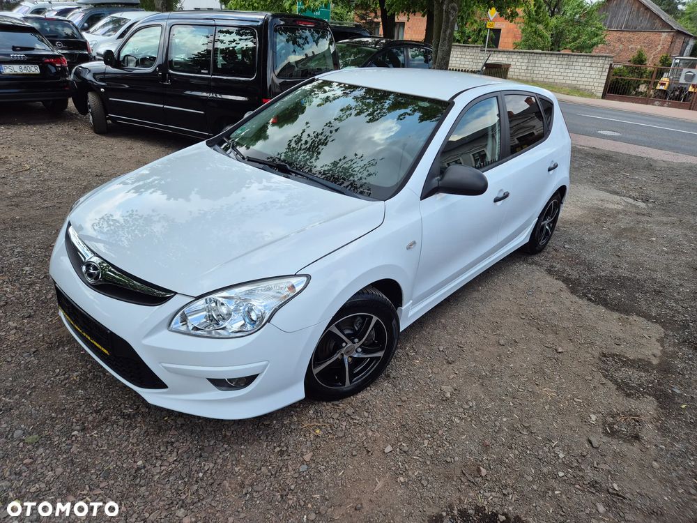 Hyundai i30 1.4 FIFA WM Edition - 13