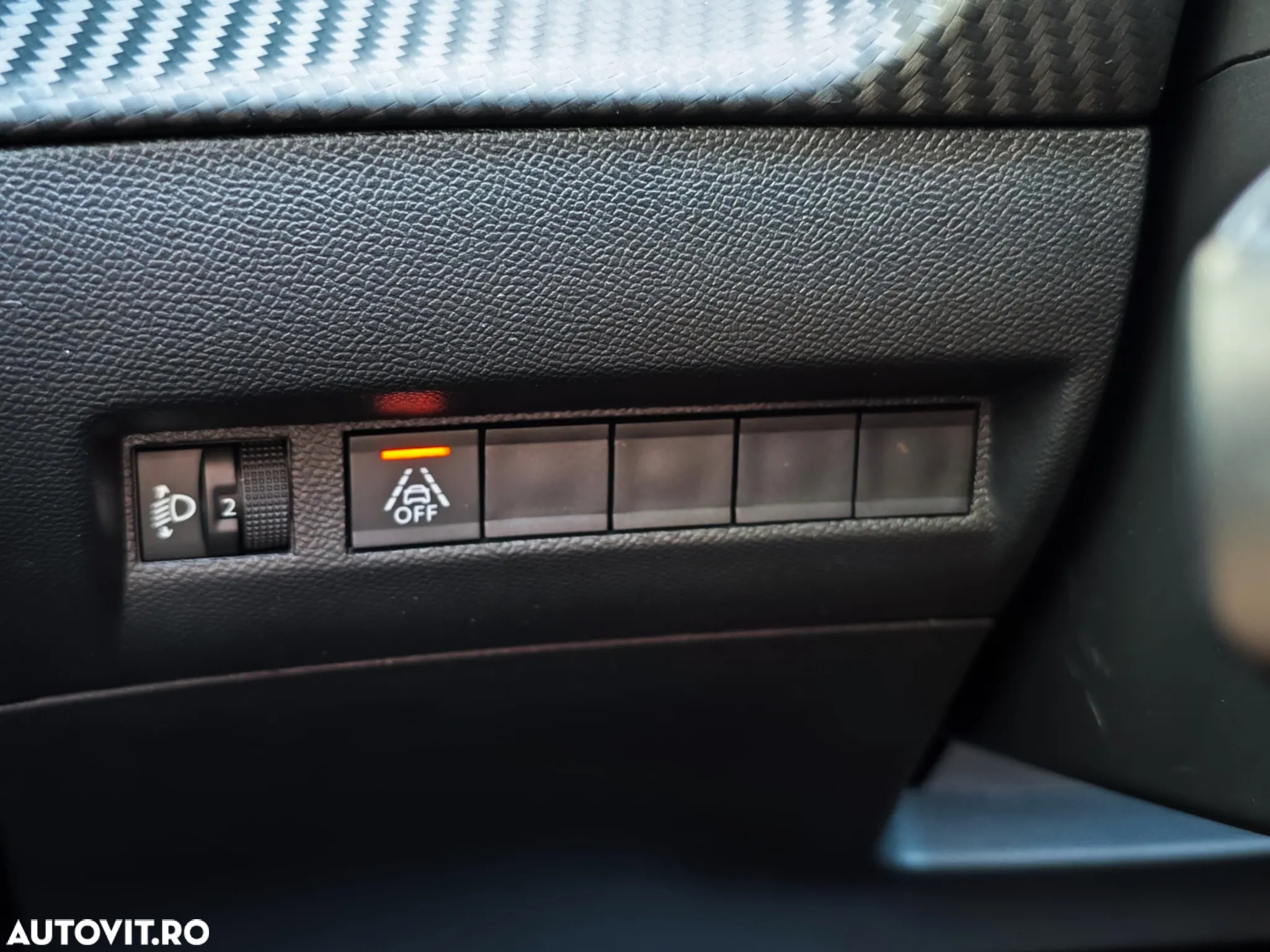 Peugeot 2008 - 24
