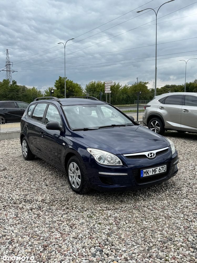 Hyundai i30 1.6 blue Comfort - 2