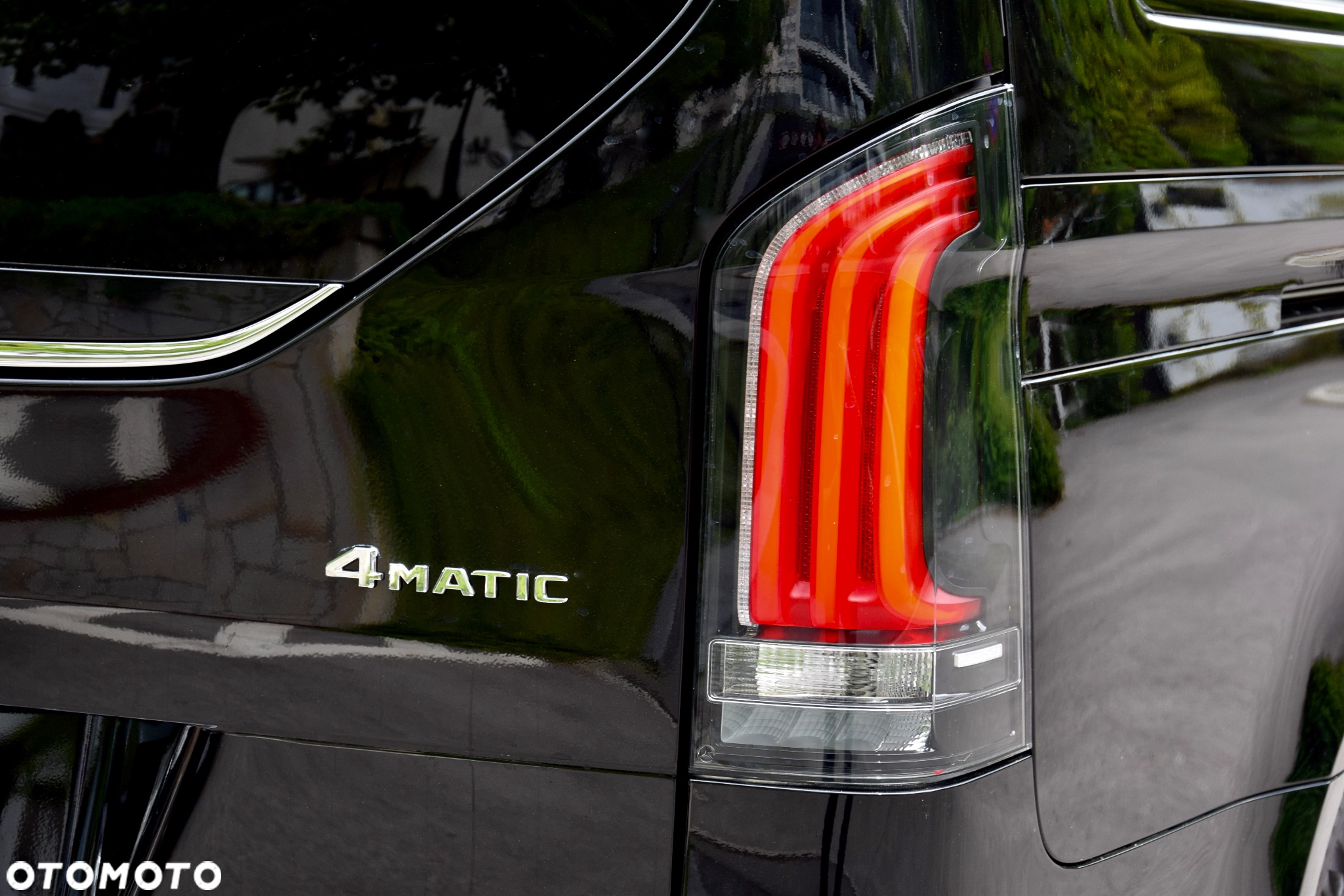 Mercedes-Benz Klasa V 300 d 4-Matic 9G-Tronic Exclusive (ekstra d³) - 6