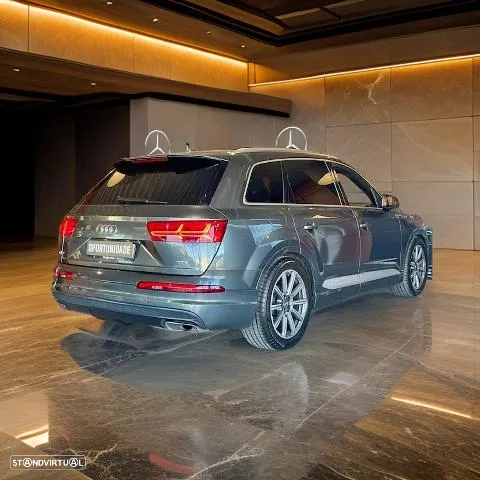 Audi Q7 3.0 TDI quattro S-line Tiptronic 7L - 4